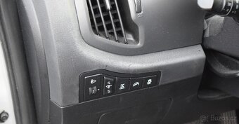 Kia Sportage 2.0CRDi/4X4/MANUÁL/ČR/ČTĚTE/ - 10