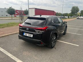 Lexus UX 250h, 2,0 HSD Luxury - 10