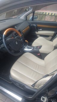 Renault Vel Satis - 10