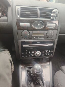 Mondeo mk3 2.0 tdci 96kw 2006 6ti kvalt - 10