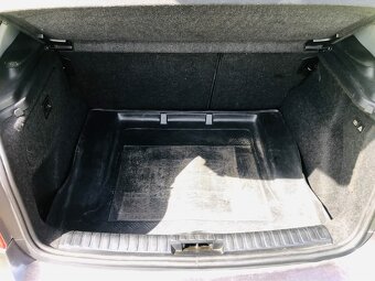 Bmw e87 120D automat - 10