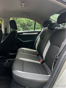 Škoda Rapid 1.0 TSI 70 kW/Sedan - 10