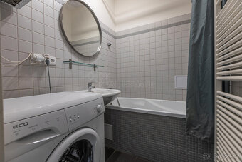 Pronájem bytu 2+1, 48 m² - Praha - Žižkov - 10