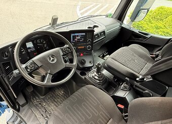 Mercedes-Benz AROCS 2136 4x4 - třístranný sklápěč + závěs - 10
