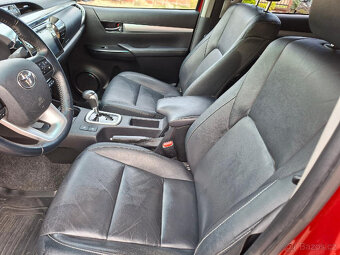 Toyota hilux 2,4 d4d automat 3/2018 max výbava - 10