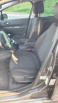 Peugeot 5008 1.6Hdi 7-mistny - 10