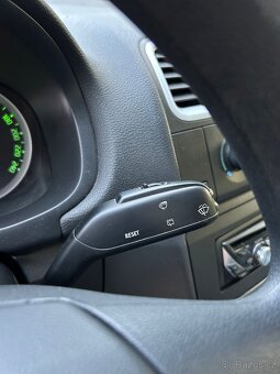 Škoda Fabia 2 1.2HTP - 10