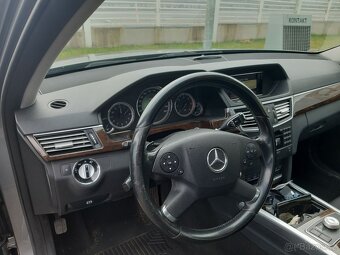 Mercedes E300D - 10