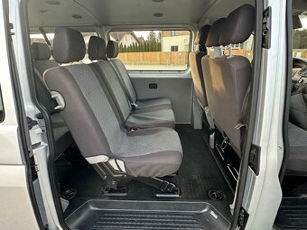 Volkswagen T5 Caravelle 2.0 tdi LONG 9 míst NAVI - 10