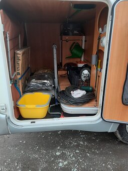 Obytné auto- CHAUSSON - 10