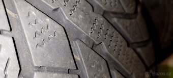 Sada kol 205/60 R16 zimní 5x114,3 ET48 střed 67,1 - 10