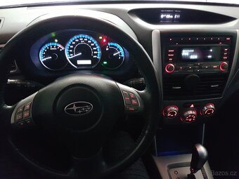 Subaru Forester 2.0X LPG, nová nádrž - 10