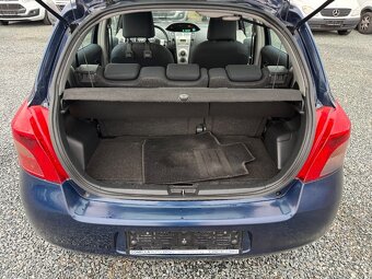 Toyota Yaris 1.3 VVT-I  64Kw - 10