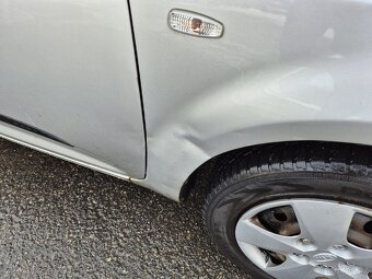 Kia Ceed 2007 1.6 CRDi - klima, tažné, vyhřívané sedačky - 10