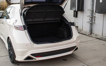 Honda Civic TypeR FN2 2.0 i-VTEC 148kW Championship White - 10