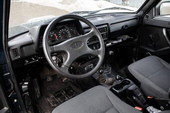 Lada Niva 61kW (2015) - 10