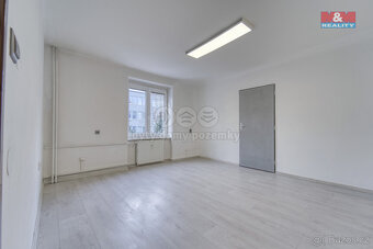 Pronájem kanceláře, 88 m², Plzeň, ul. Zikmunda Wintra - 10