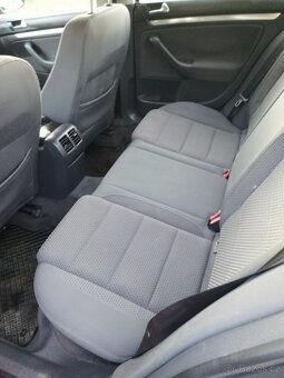 Volkswagen Jetta 2.0 tdi - 10