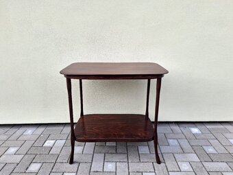 Celodřevěné stolky THONET - 10