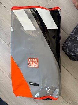 Zcela nový kitesurfingový set, kompletní sada, koupených - 10
