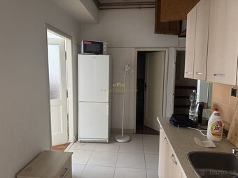 Pronájem bytu 2+1 OV, výměra 64 m2, balkón, ulice Na Březinc - 10