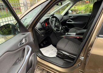 Opel Zafira 2,0 CDTi /121 Kw Tourer Active nafta - 10