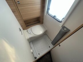 Obytný přívěs Dethleffs 730 FKR - 10