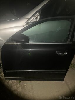 Audi A4 Avant B6 4X DVERE CERNE KOMPLETNI - 10
