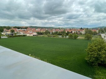 Prodej novostavby bytu 3+kk, CP. 163,6 m2 s terasou, garážov - 10