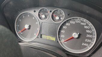 Ford focus Sport | 1.6 85kw - 10