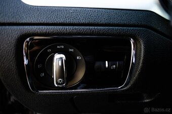 Škoda Superb 2.0 TDI CR Active - 10