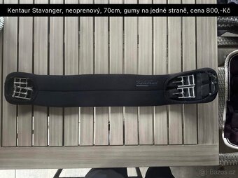 Více věcí (převážně oblečení) - 10