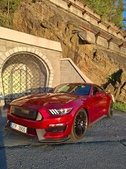 Ford Mustang GT sleva - 10