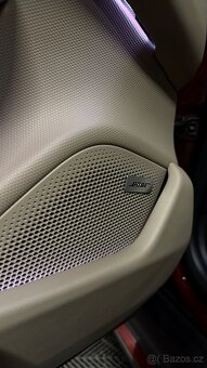 Porsche Taycan 2021 - 10