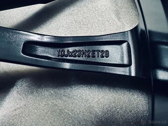 TOP letní kola Lamborghini Urus R23 originál - 10