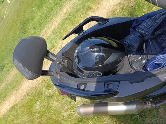 Yamaha X Max 125 - 10