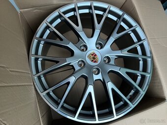 PORSCHE PANAMERA alu kola 21" nové, originál - 10
