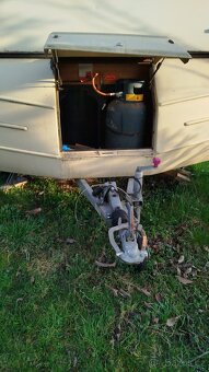 karavan Frakia 420 - 10
