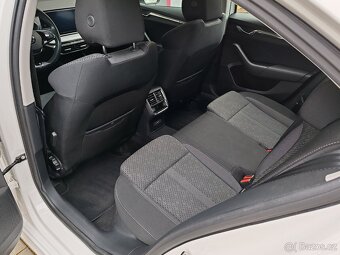 Prodám Škoda Octavia 2.0TDI 110KW DSG Style 1Maj ČR DPH - 10
