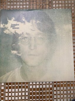 LP desky - výběr (Beatles, Cimrman, Pink Floyd apod.) - 10