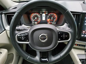 XC60 T5 2.0 184kW INSCRIPTION AT8 AWD 1maj ČR vzduch tažné - 10