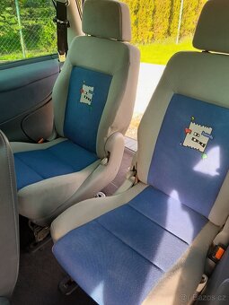 Ford Galaxy - 10