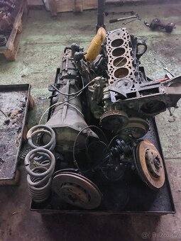 124 300td 4matic Edit - 10