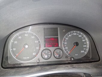 Volksvagen Touran 1.6 fsi - 10