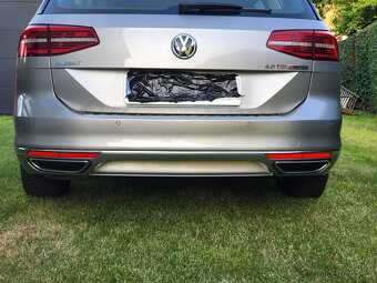 VOLKSWAGEN PASSAT B8 176kW • 4x4 • DPH•VIRTUAL COCPIT - 10