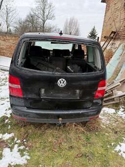 Volkswagen Touran Facelift 1.9 TDi 2007 NA NÁHRADNÍ DÍLY - 10