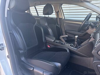 Renault Megane GrandTour 1.5 dCi INTENS, ČR původ - 10