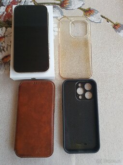 Apple iPhone 14 Pro 128GB Gold - 10