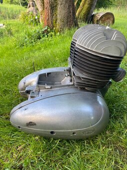 MOTOR JAWA PÉRÁK 18 350 - 10