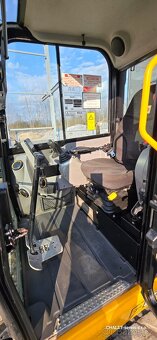 Minibagr JCB 50Z-2, r.v. 2021, 1433 mth, svahovka, TOP - 10